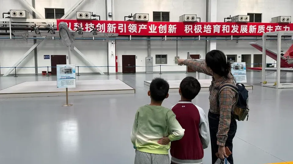 From planes and cars to beer, factory tours a draw for young Chinese