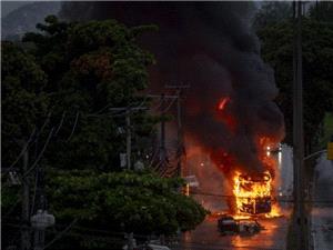 دست کم 19 نفر پس از آتش سوزی در اتوبوسی در هند کشته شدند