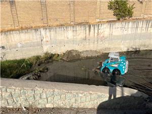 لايروبي مسيل هاي شمال تهران با تخليه بيش از 5 هزار تن رسوب