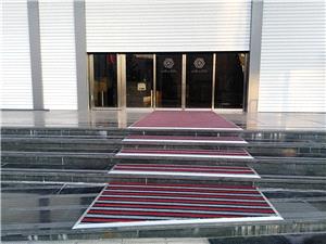 پادری آلومینیومی برای بخشهای صنعتی، هتلی و اداری