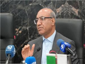 استاندار کرمانشاه:تکميل طرحهاي پتروشيمي، موتور محرک توسعه استان است