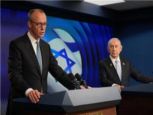 نخستوزیر اسرائیل در اولین کنفرانس مطبوعاتی خود پس از سه ماه: فرصتهای صلح نمایان شده است