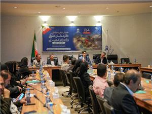 آشنايي کارشناسان حقوقي با کاربردها و چالشهاي هوش مصنوعي