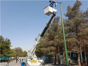 حذف فضاهای بیدفاع شهری با اجرای روشنایی در بوستان جنگلی سرخهحصار