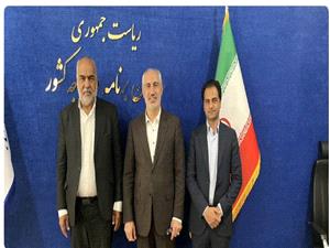 ديدار صباغيان با رييس سازمان برنامه و بودجه/لزوم تخصيص اعتبار و اخذ کد ماده 23 براي پروژههاي عمراني و توسعهاي شهرستانهاي حوزه انتخابيه