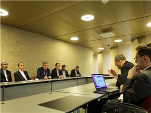 جنگ عليه چند جانبهگرايي در دنيا وجود دارد