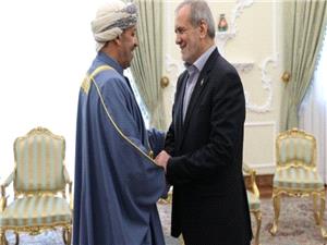 ايران و عمان در فراز و نشيبهاي منطقهاي، همواره ياور يکديگر بودهاند