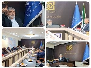 بازديد دوستعلي از اداره کل بيمه سلامت کرمان ؛ مردم بايد از خدمات گسترده اين سازمان مطلع باشند