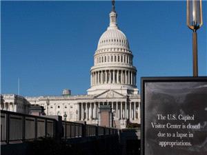 تداوم تعطیلی دولت ترامپ؛ زیان 15 میلیارد دلاری اقتصاد آمریکا همزمان با جنگ دو حزبی