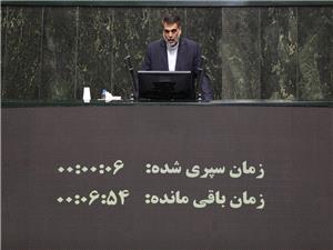 بودجه نیروهای مسلح با نظر شخص ریاست ستاد کل نیروهای مسلح تعیین شده است/ با مصوبه سران قوا بودجه نیروهای مسلح کاهش پیدا کرد