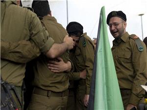 فزع فی إسرائیل بعد الکشف عن اعداد الجنود الإسرائیلیین المنتحرین بسبب صدمه غزه