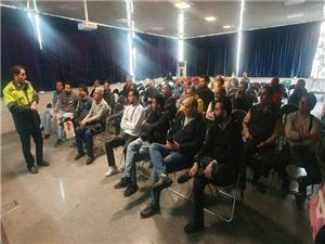 تدوام برگزاري کارگاههاي آموزشي رانندگان ناوگان حمل ونقل عمومي در منطقه 9