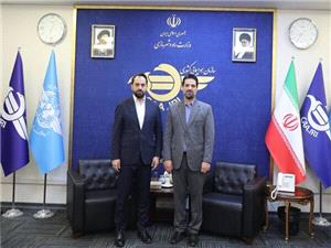 ديدار دو فرزند شهيد شاخص هوانوردي/رشد صنعت هوايي با استفاده از توان متخصصان داخلي ميسر مي شود