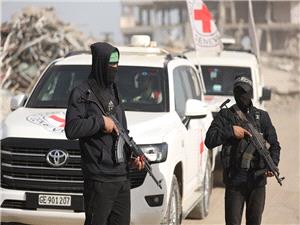 النونو: "حماس" مستعده لتسلیم إداره غزه لحکومه تکنوقراط وطنیه فورا