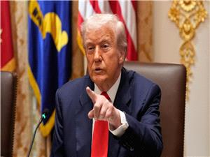 ترامب: حان الوقت لإجراء انتخابات رئاسیه فی أوکرانیا