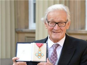 Save the Elephants founder Iain Douglas-Hamilton dies at 83