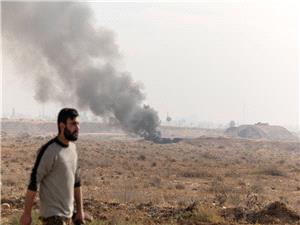 سانا: قذائف مجهوله المصدر استهدفت محیط مطار المزه العسکری بدمشق