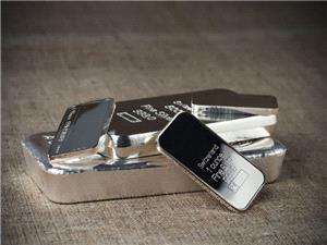 ارتفاع قیاسی للفضه والذهب یستقر مع ترقب خفض الفائده بأمیرکا