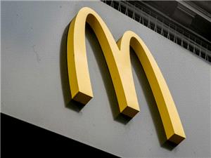 Not lovin` it: McDonald`s pulls Dutch AI Christmas ad