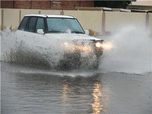 تعطیل الدراسه فی جمیع مدارس الکویت بسبب الطقس