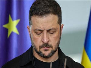 زیلینسکی یرفض مجددا سحب قوات کییف من جمهوریه دونیتسک