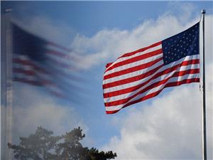 بلومبرغ: الولایات المتحده قد تواصل مصادره ناقلات النفط قباله سواحل فنزویلا