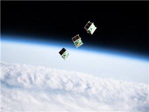 موقع: الجیش الأمریکی یزعم بأن روسیا والصین تختبران أقمارا صناعیه خفیه