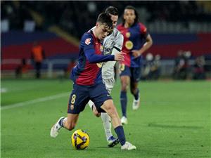 موعد مباراه برشلونه ضد أوساسونا فی الدوری الإسبانی والتشکیلتان المتوقعتان والقنوات الناقله