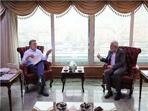 پيگيري جدي مطالبات درماني مردم و مسائل کادر بهداشت در ديدار جعفريآذر با وزير بهداشت/ ضرورت تسريع در تأمين دستگاه MRI جديد براي بيمارستان امام رضا(ع) تبريز