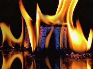 علماء روس یبتکرون نوعا جدیدا من البلاستیک المقاوم للحریق