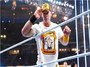 بالخساره وبعد 23 عاما.. جون سینا یعتزل المصارعه رسمیا (فیدیو)