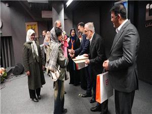 تقدير از برترينهاي کنکور سراسري خانواده بانک مسکن در آيين گراميداشت روز زن