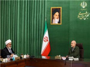 نهاوندي: افزايش 370 درصدي فعاليتهاي مرکز تحقيقات اسلامي در يکسال گذشته