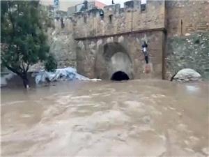 المغرب.. عشرات القتلى جراء سیول وفیضانات استثنائیه ضربت مدینه آسفی غربی المملکه (فیدیوهات)