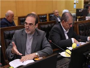 رهاشدگی بازار ارز و طلا نقدینگی را از تولید دور کرده است