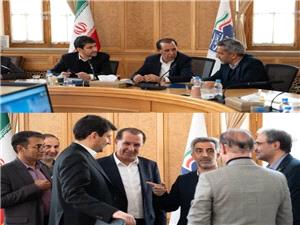 بررسي و پيگيري چالشهاي ارتباطي حوزههاي انتخابيه زنجان توسط محمدي