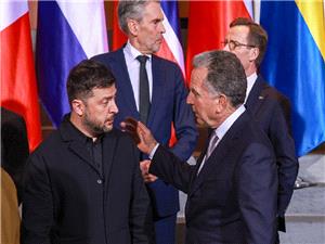 مصدر حکومی أوکرانی: إجبار کییف على الاستسلام أو استمرار النزاع