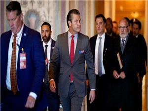 وزیر الحرب الأمریکی یؤکد عدم نشر فیدیو الضربه الثانیه قباله فنزویلا