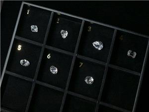 عملاق الألماس الروسی ALROSA یحدد موعدا تقریبیا لنفاد الألماس فی العالم