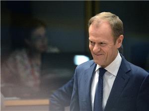 توسک: دول "الناتو" المتاخمه لروسیا تنوی سحب المزید من الأموال من الاتحاد الأوروبی