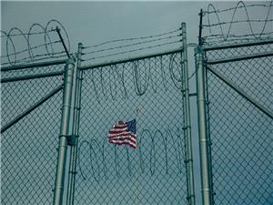 الولایات المتحده تنقل 22 مهاجرا کوبیا إلى قاعده غوانتانامو