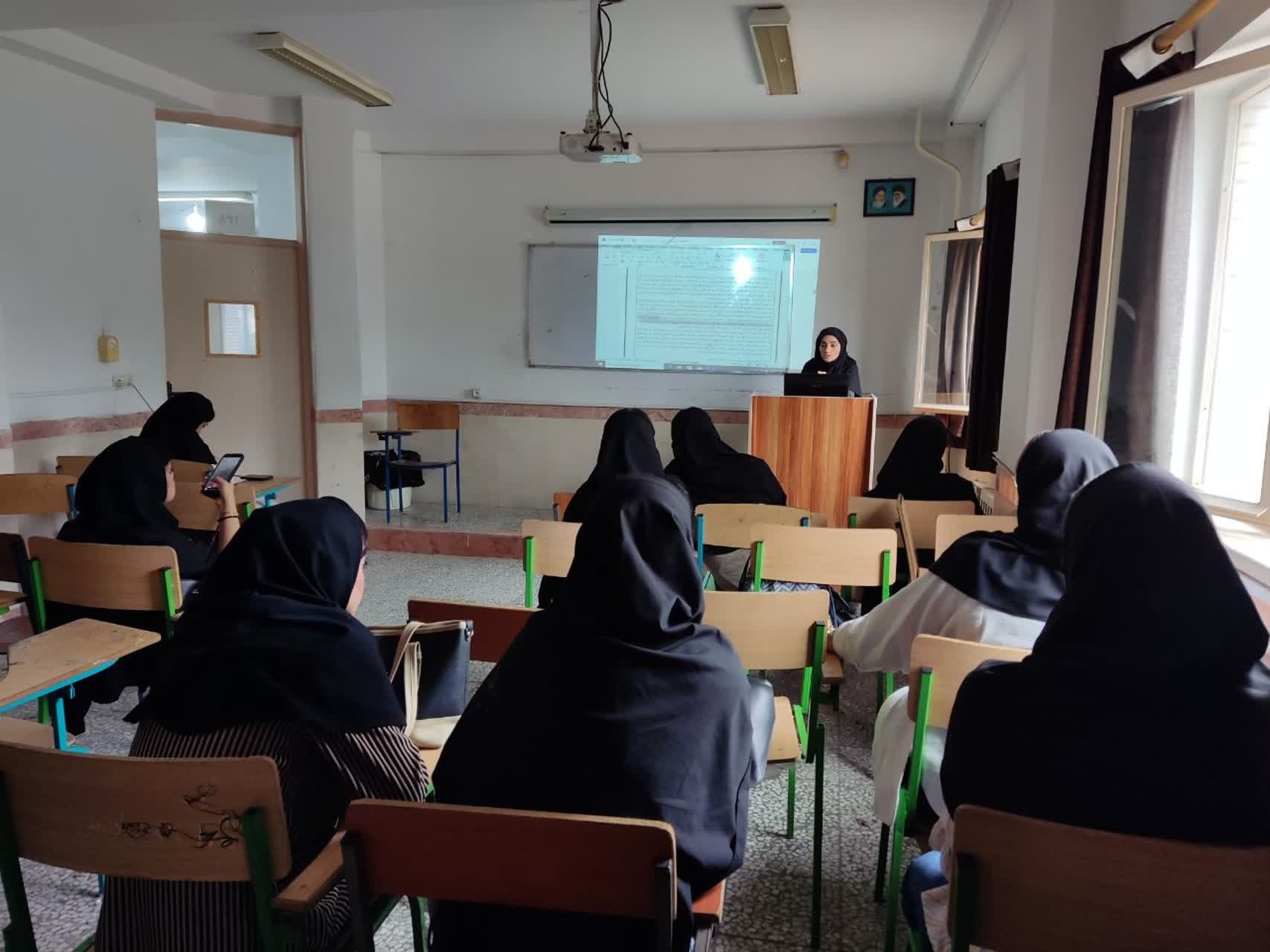 برگزاري کارگاه آشنايي با پروپوزال نويسي درآموزشکده ملي مهارت دختران بابل