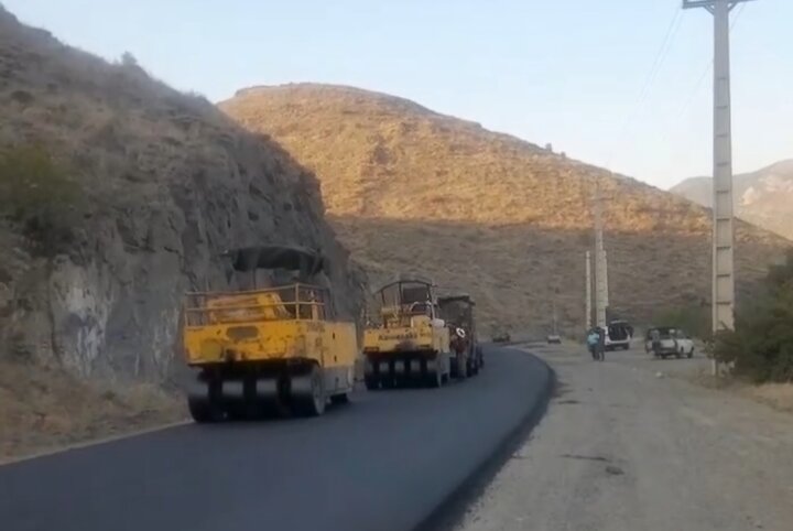 اجراي 104 کيلومتر عمليات روکش آسفالت در جاده‌هاي ايلام