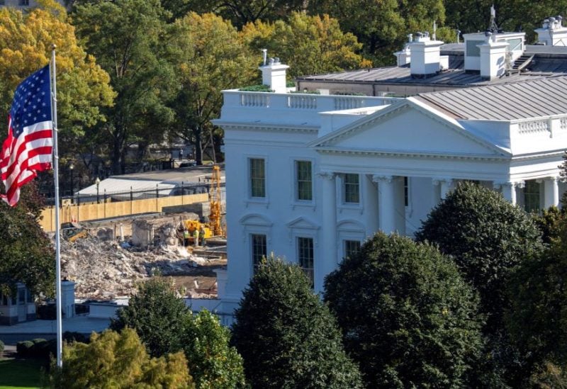 پنهان کاری کامل طرح ترامپ برای ساخت یک سالن رقص در کاخ سفید را احاطه کرده است