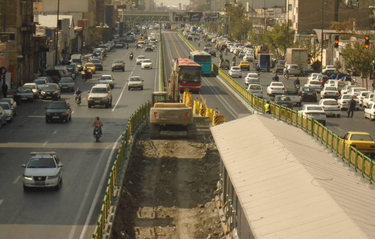 کاهش زمان سفر با تکميل هم‌زمان دو پروژه ترافيکي در منطقه 8