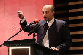 رونمایی از سردیس کارآفرینان بزرگ ایران در امارات