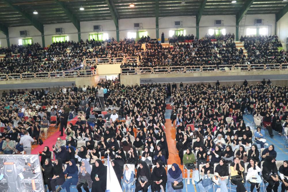 جشن بزرگ آغاز سال تحصيلي دانشجويان نو ورود دانشگاه مازندران برگزار شد