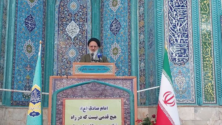 انقلاب اسلامي استمرار خط استکبار ستيزي انبيا مي‌باشد