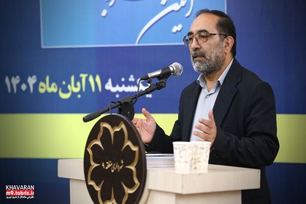 الگوي توسعه‌ي شهرهاي اسلامي مسجدمحور بودن است / تا حل مشکلات آخرين نفر در خاوران همراه مردم هستيم