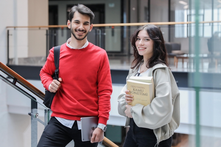 تحصیل پزشکی و دندانپزشکی در دانشگاه مدیپول استانبول